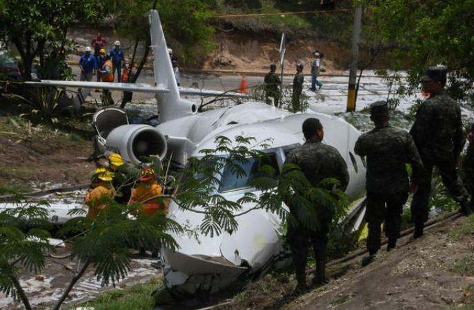 Honduras'ta özel jet düştü: 6 yaralı