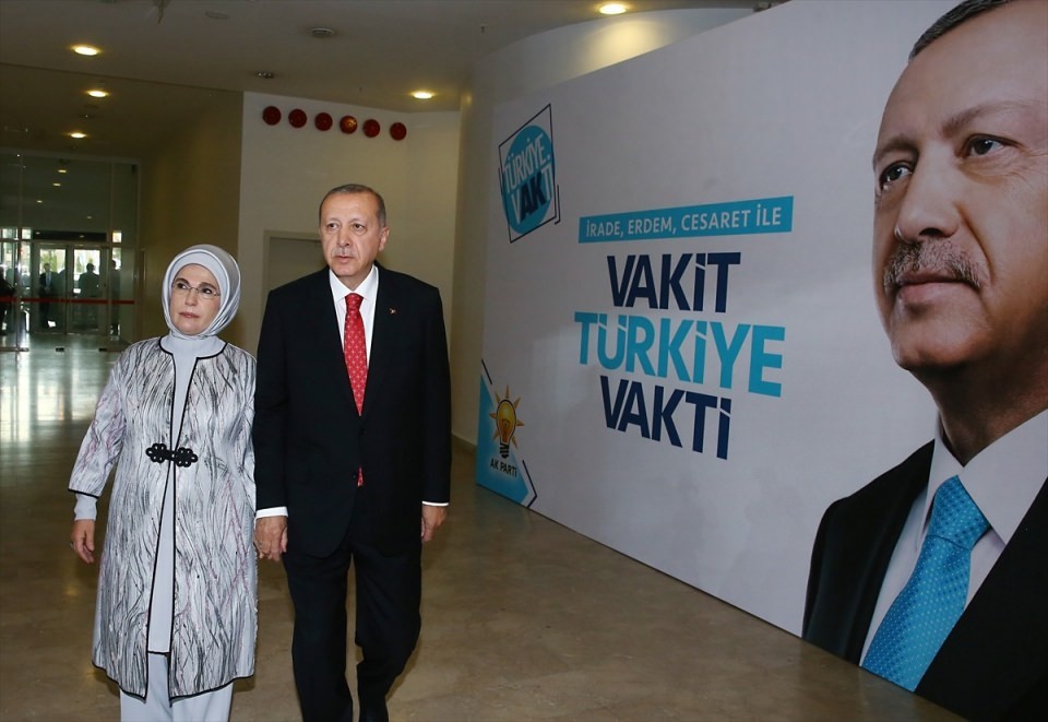 Erdoğan'ın seçim beyannamesini açıkladığı toplantıdan dikkat çeken kareler