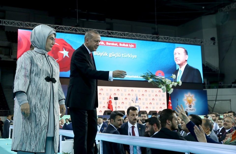 Erdoğan'ın seçim beyannamesini açıkladığı toplantıdan dikkat çeken kareler