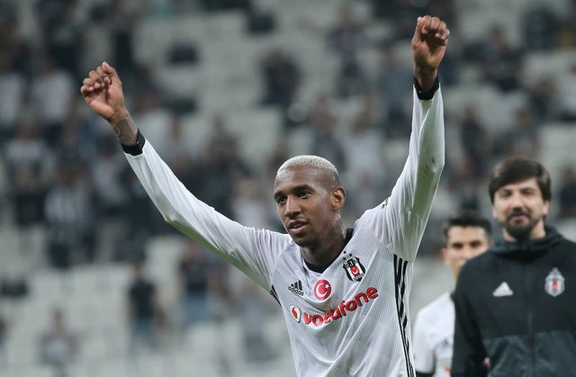 Beşiktaş'tan Talisca için son hamle!