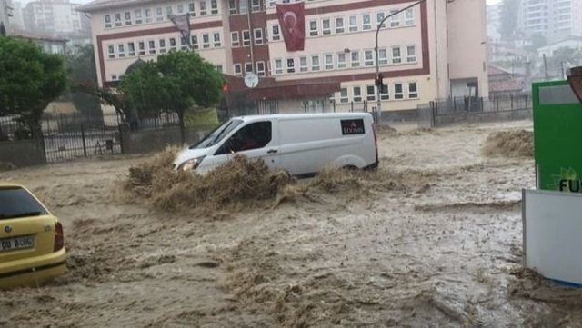 Meteoroloji Genel Müdürü: Ani yağışların nedeni ısı adacıkları