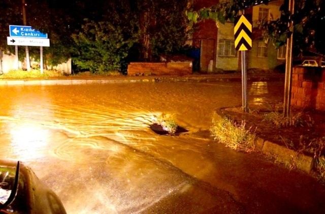 Meteoroloji Genel Müdürü: Ani yağışların nedeni ısı adacıkları