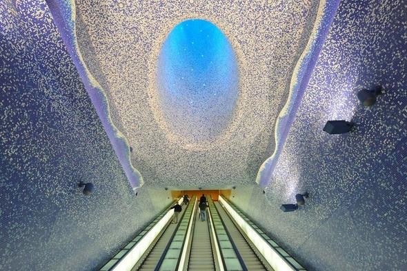 Dünya'nın en ilginç metro istasyonları