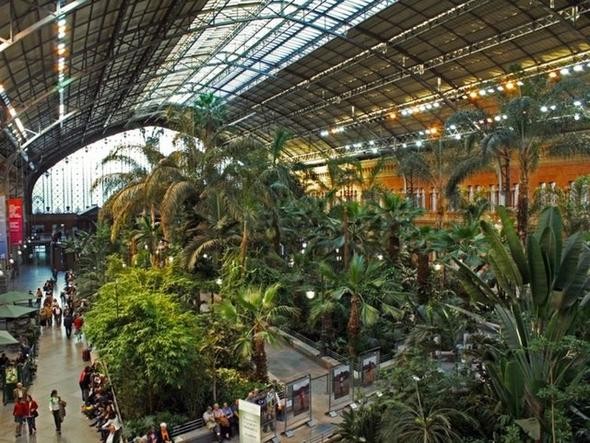 Dünya'nın en ilginç metro istasyonları