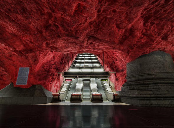 Dünya'nın en ilginç metro istasyonları