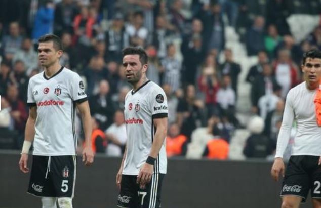 Beşiktaş'ın şampiyon olamamasının 10 nedeni