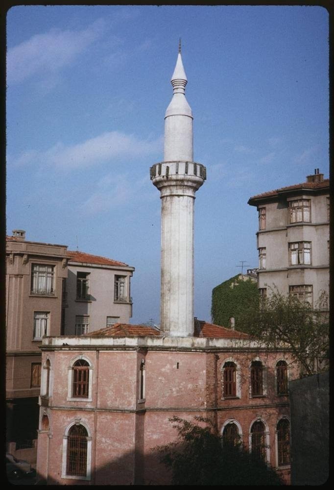 Renklendirilmiş halleriyle eski İstanbul fotoğrafları