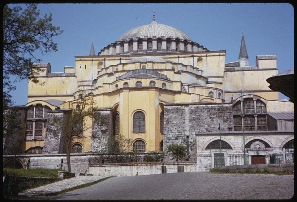 Renklendirilmiş halleriyle eski İstanbul fotoğrafları