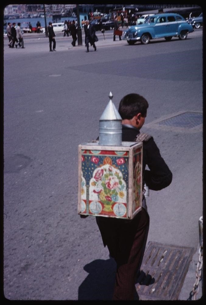 Renklendirilmiş halleriyle eski İstanbul fotoğrafları