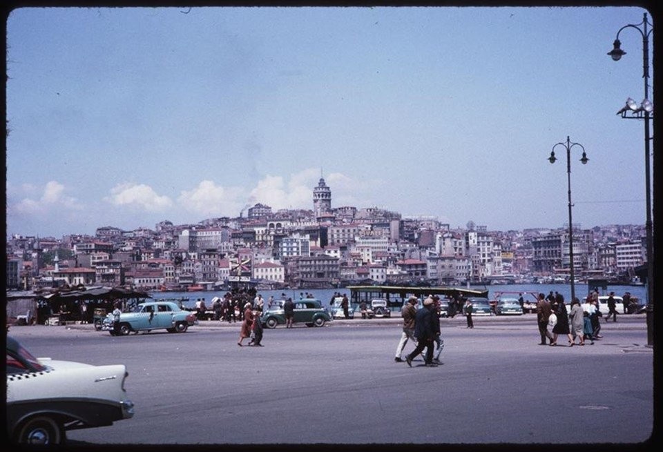 Renklendirilmiş halleriyle eski İstanbul fotoğrafları