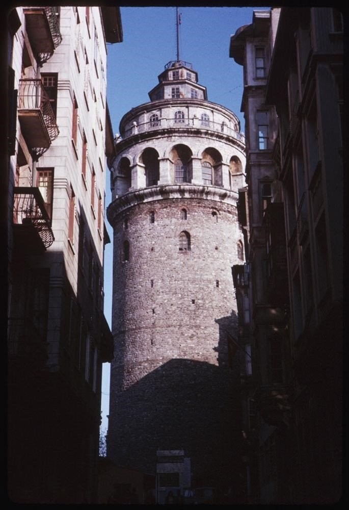 Renklendirilmiş halleriyle eski İstanbul fotoğrafları