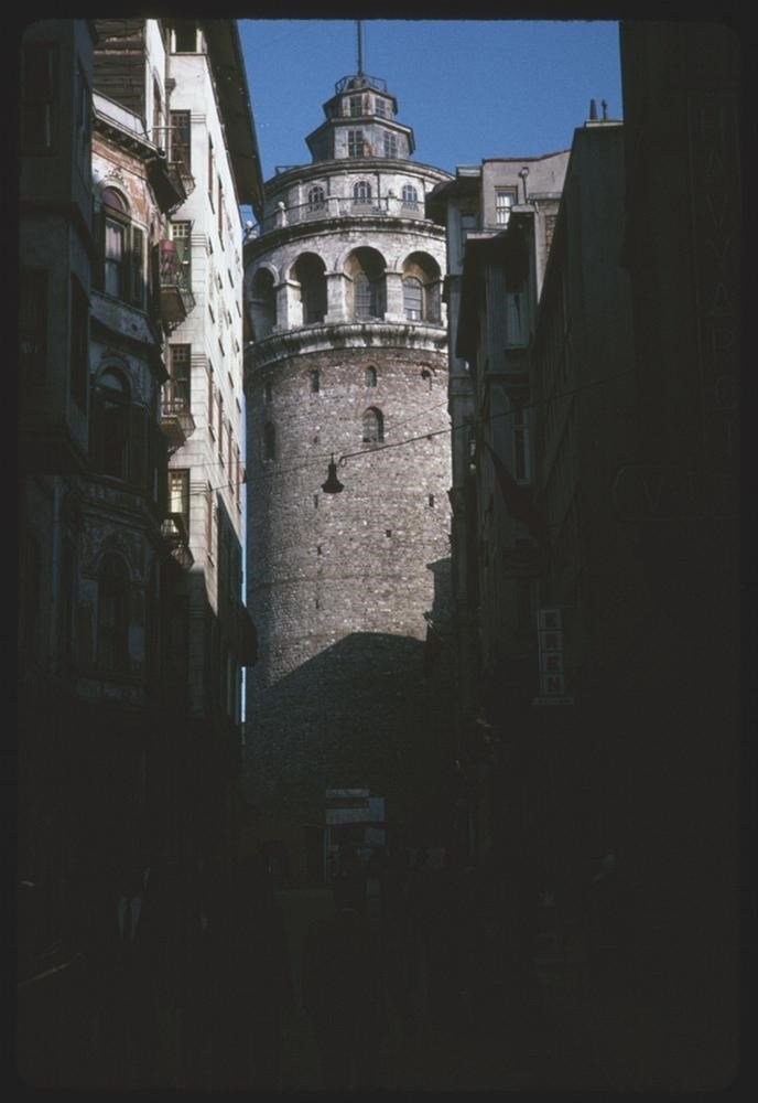 Renklendirilmiş halleriyle eski İstanbul fotoğrafları