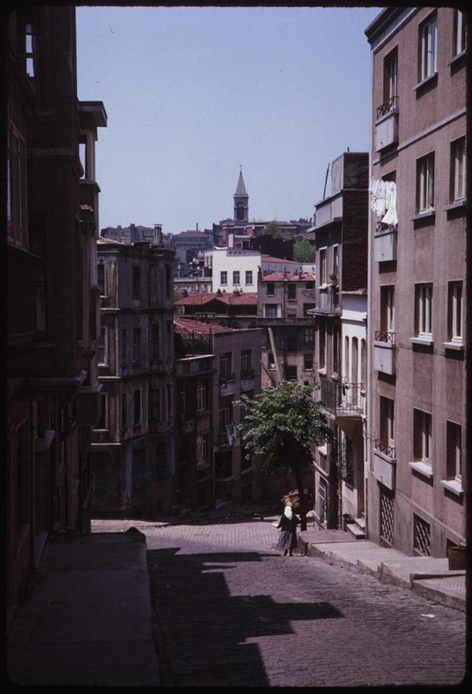 Renklendirilmiş halleriyle eski İstanbul fotoğrafları