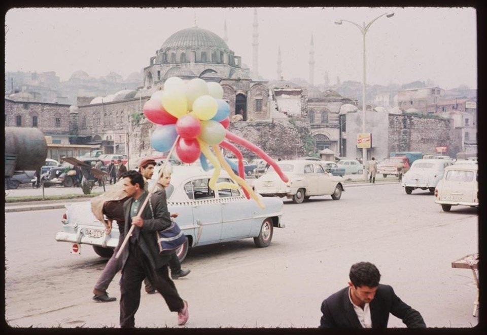 Renklendirilmiş halleriyle eski İstanbul fotoğrafları