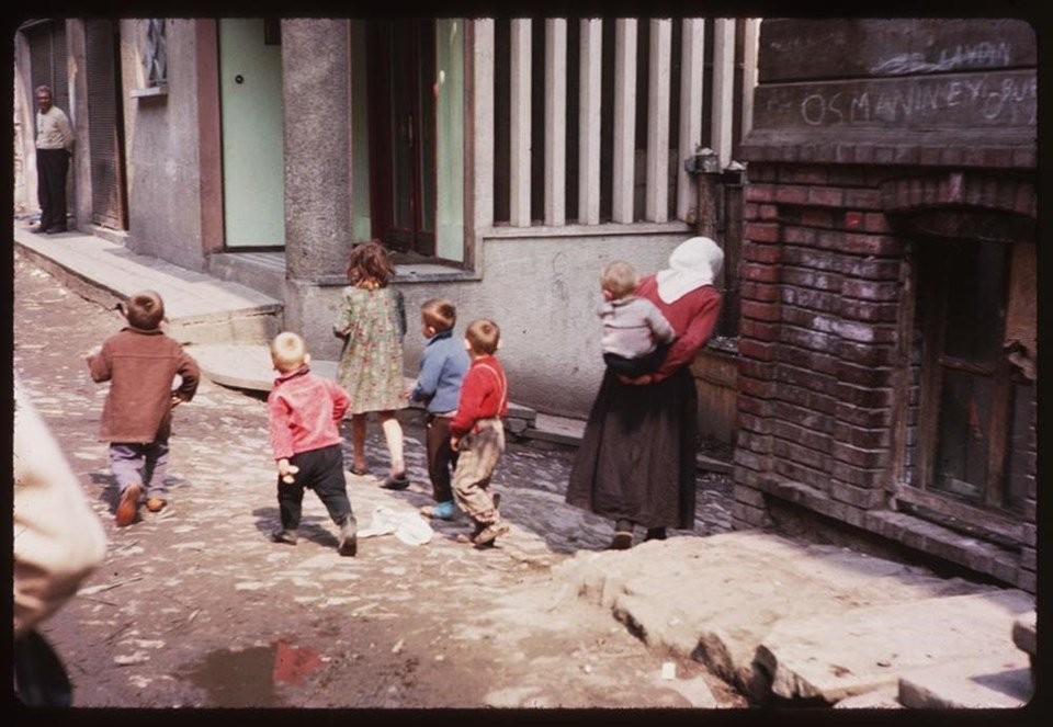 Renklendirilmiş halleriyle eski İstanbul fotoğrafları