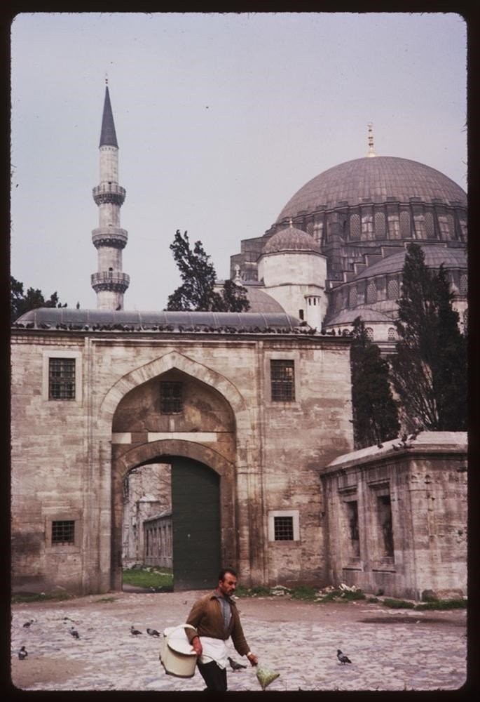 Renklendirilmiş halleriyle eski İstanbul fotoğrafları