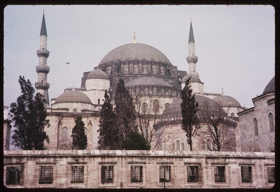 Renklendirilmiş halleriyle eski İstanbul fotoğrafları