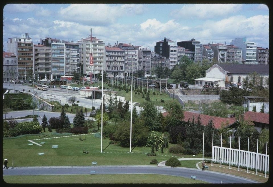 Renklendirilmiş halleriyle eski İstanbul fotoğrafları