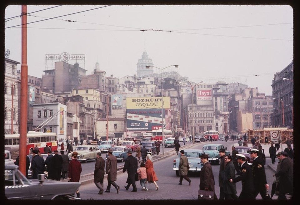 Renklendirilmiş halleriyle eski İstanbul fotoğrafları