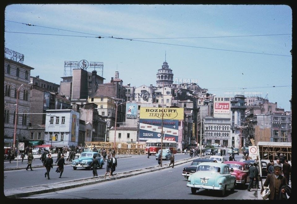 Renklendirilmiş halleriyle eski İstanbul fotoğrafları