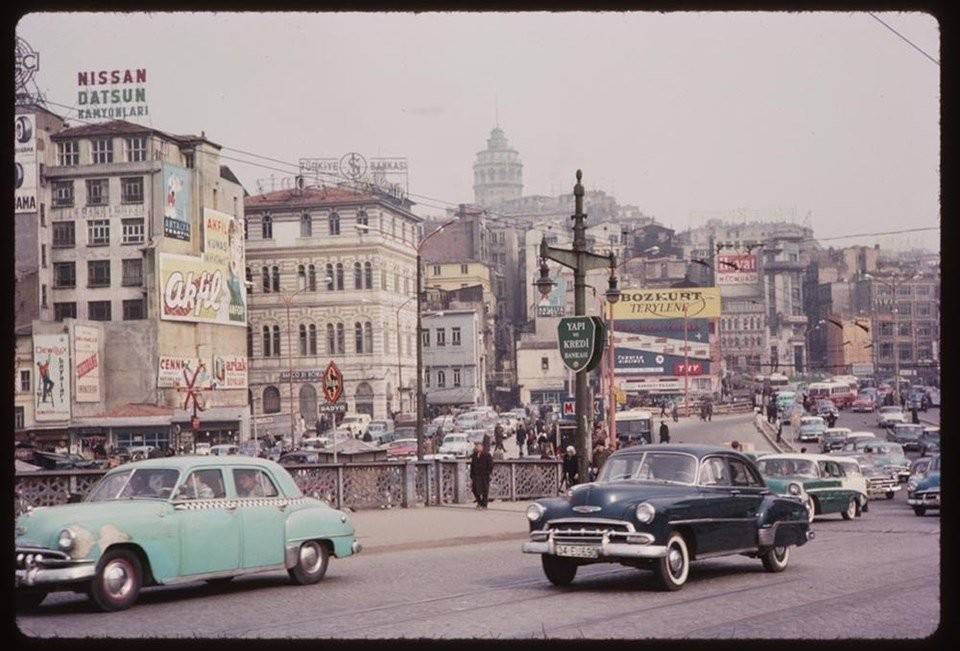 Renklendirilmiş halleriyle eski İstanbul fotoğrafları