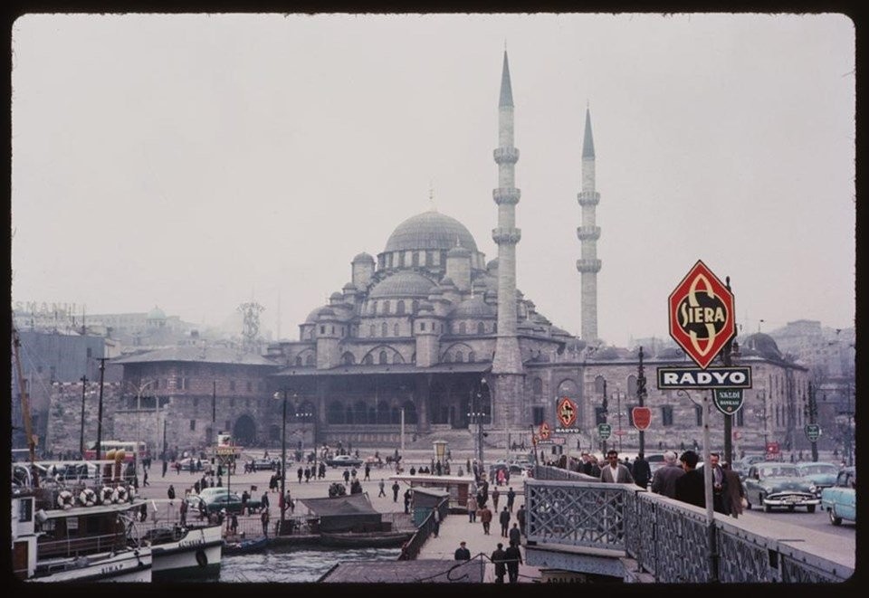 Renklendirilmiş halleriyle eski İstanbul fotoğrafları