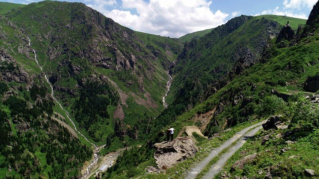 'Dünyanın en tehlikeli yolu' turizme kazandırılacak