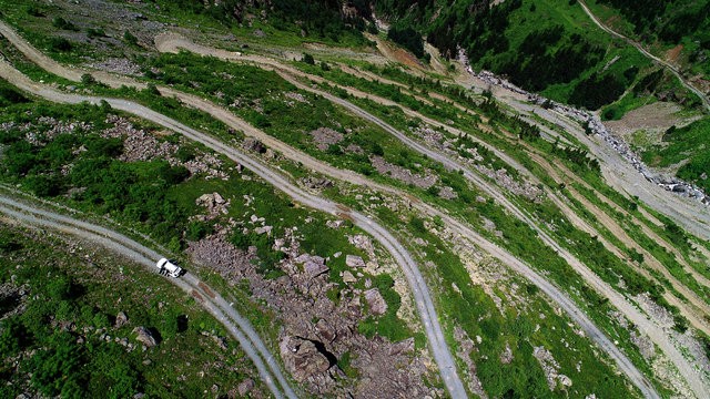 'Dünyanın en tehlikeli yolu' turizme kazandırılacak