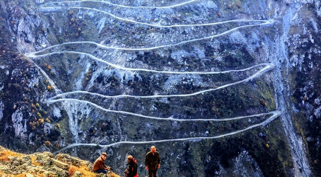 Dünyanın en tehlikeli yolunu Ruslar yapmış