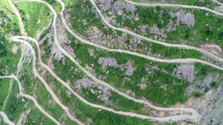 Dünyanın en tehlikeli yolunu Ruslar yapmış