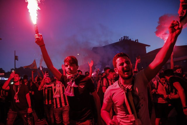 Kadıköy'de Ali Koç coşkusu