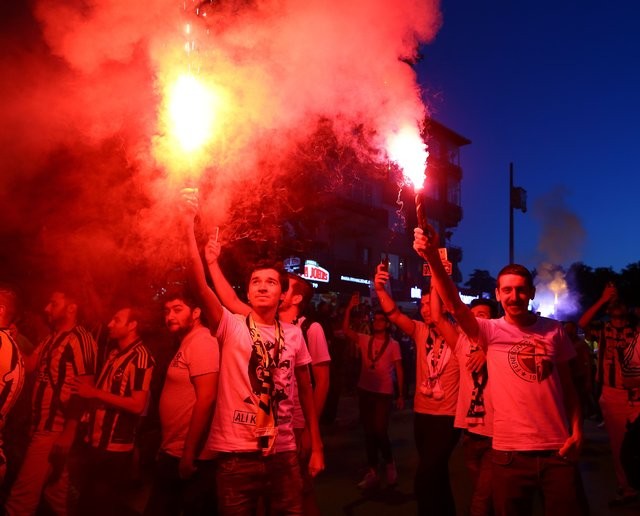 Kadıköy'de Ali Koç coşkusu