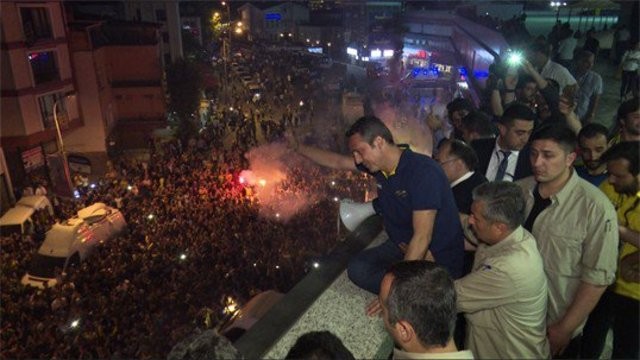 Kadıköy'de Ali Koç coşkusu