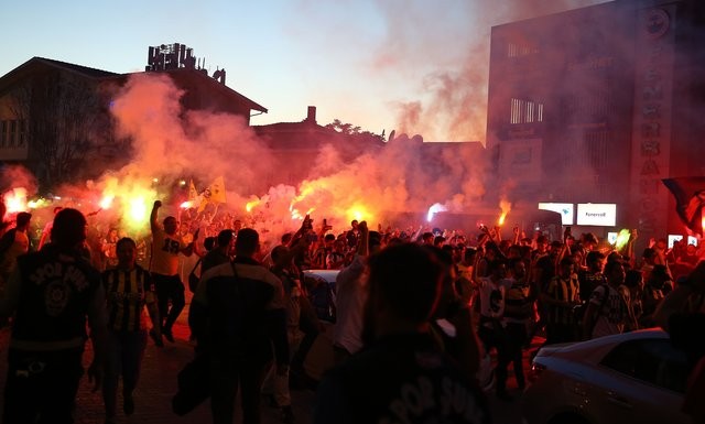 Kadıköy'de Ali Koç coşkusu