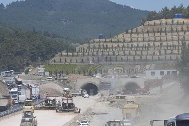 Trafik çilesi bitiyor, sona gelindi! Ücretsiz olacak...