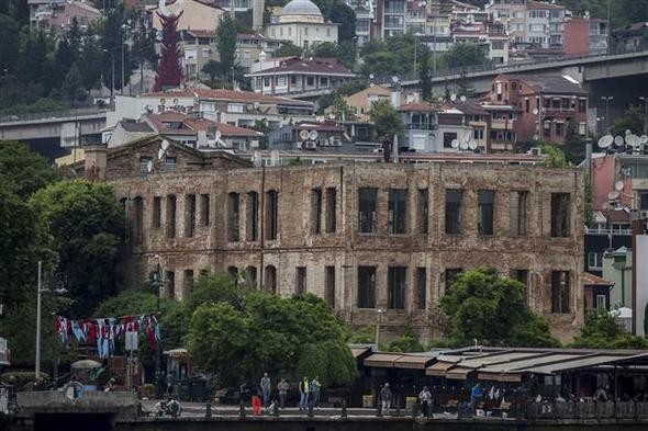 İşte İstanbul Boğazı'ndaki yalılar ve hikayeleri...