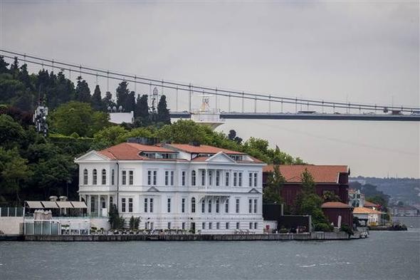 İşte İstanbul Boğazı'ndaki yalılar ve hikayeleri...