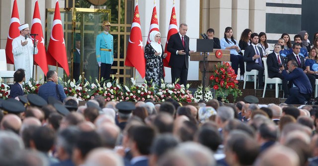 İşte yeni sisteme geçiş törenlerinden renkli kareler...