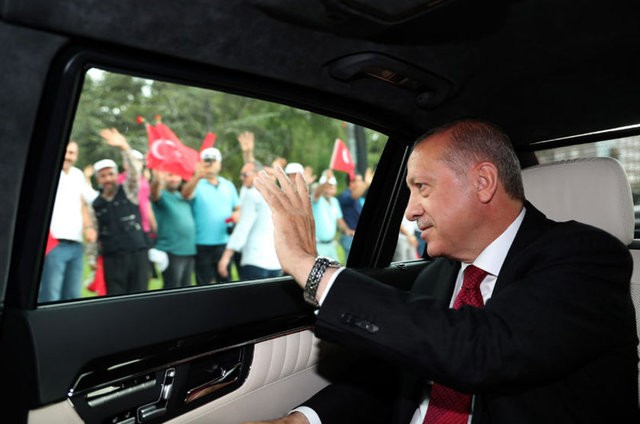 İşte yeni sisteme geçiş törenlerinden renkli kareler...