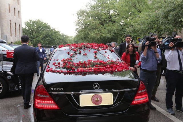 İşte yeni sisteme geçiş törenlerinden renkli kareler...