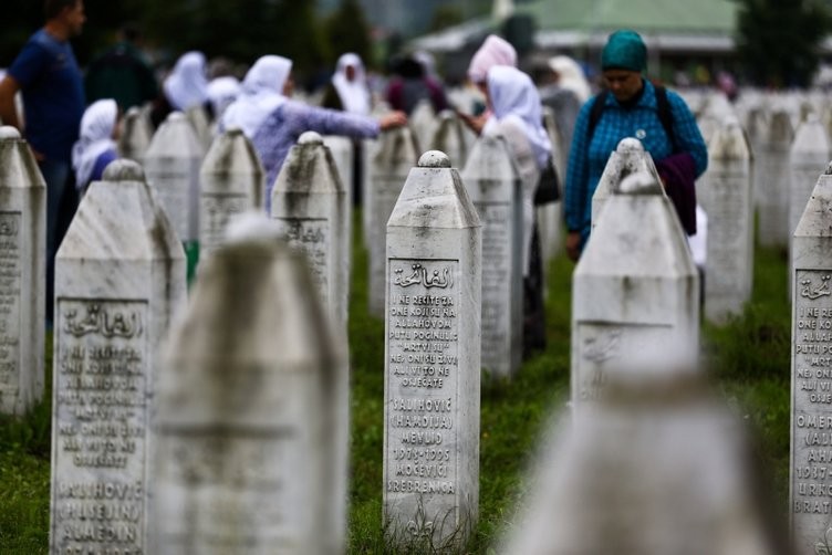 Srebrenitsa soykırımının 23. yıl dönümü 