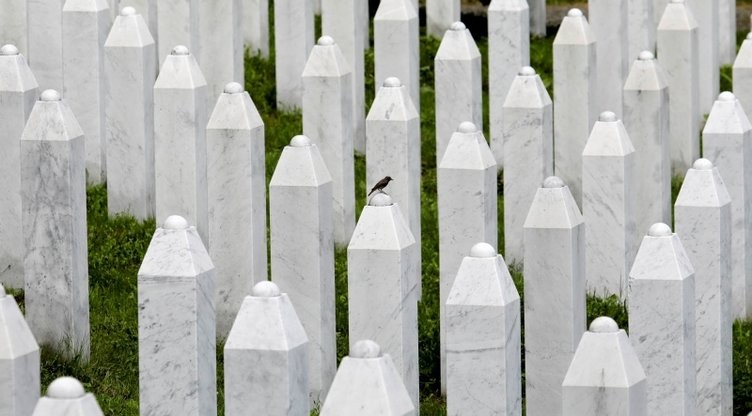 Srebrenitsa soykırımının 23. yıl dönümü 