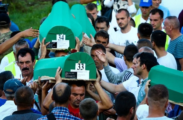 Srebrenitsa soykırımının 23. yıl dönümü 