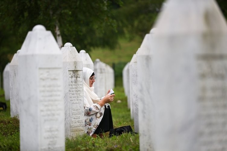 Srebrenitsa soykırımının 23. yıl dönümü 