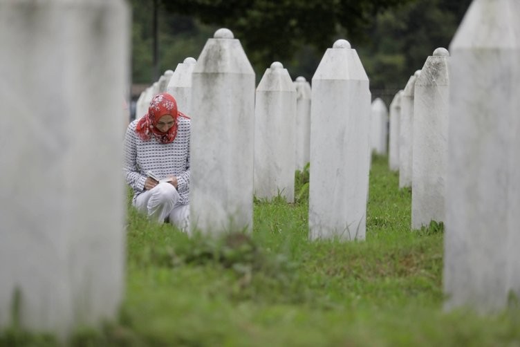 Srebrenitsa soykırımının 23. yıl dönümü 