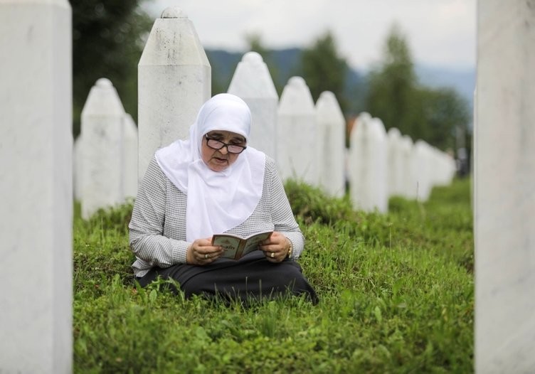 Srebrenitsa soykırımının 23. yıl dönümü 