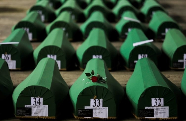 Srebrenitsa soykırımının 23. yıl dönümü 