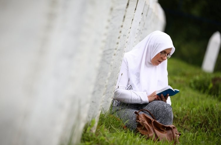 Srebrenitsa soykırımının 23. yıl dönümü 