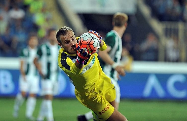 İşte bedelli askerlikten faydalanacak futbolcular