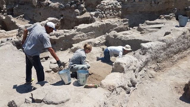 Kınık Höyük'te bir tapınak daha bulundu